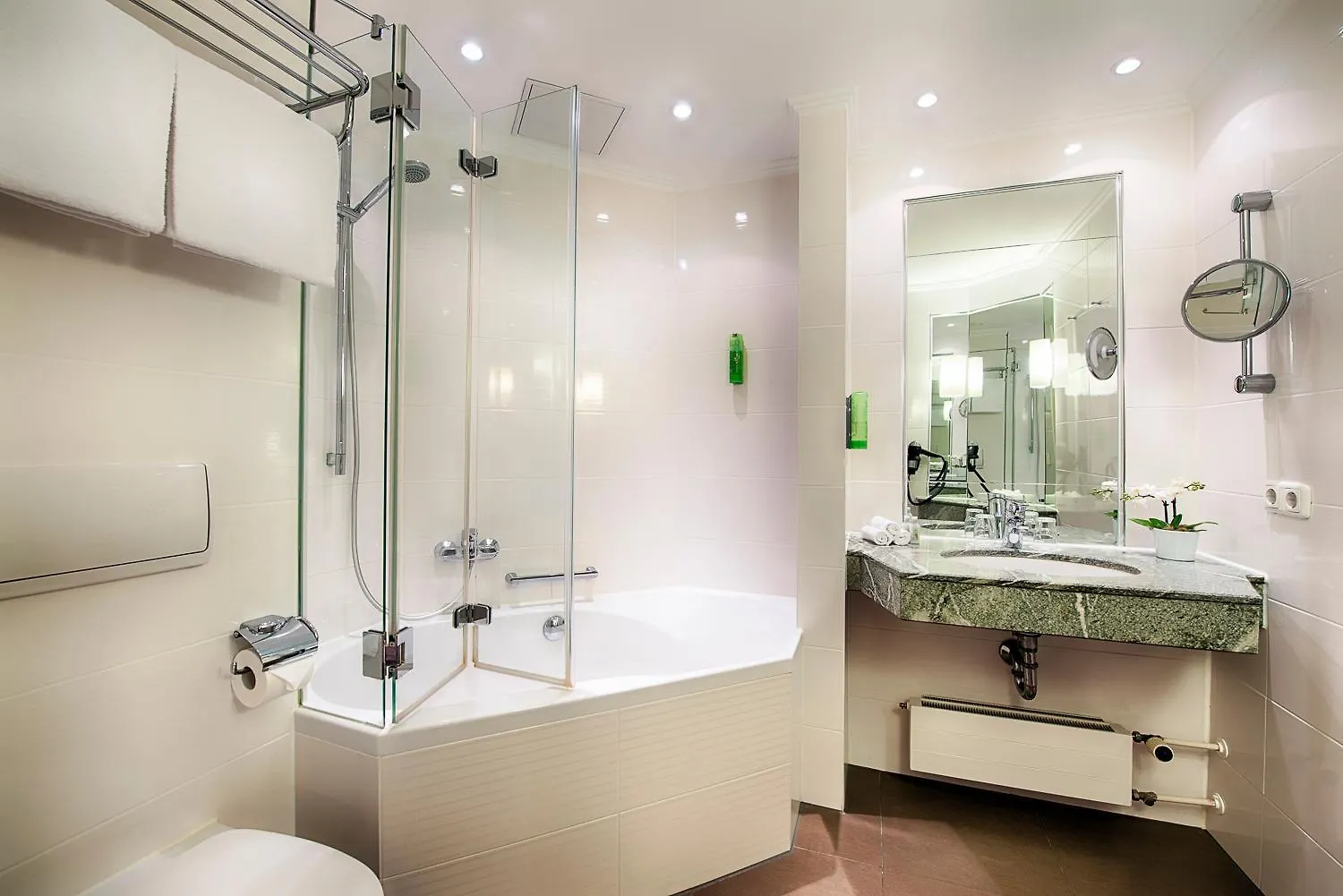 Welcome Hotel Residenzschloss Bamberg 4*,