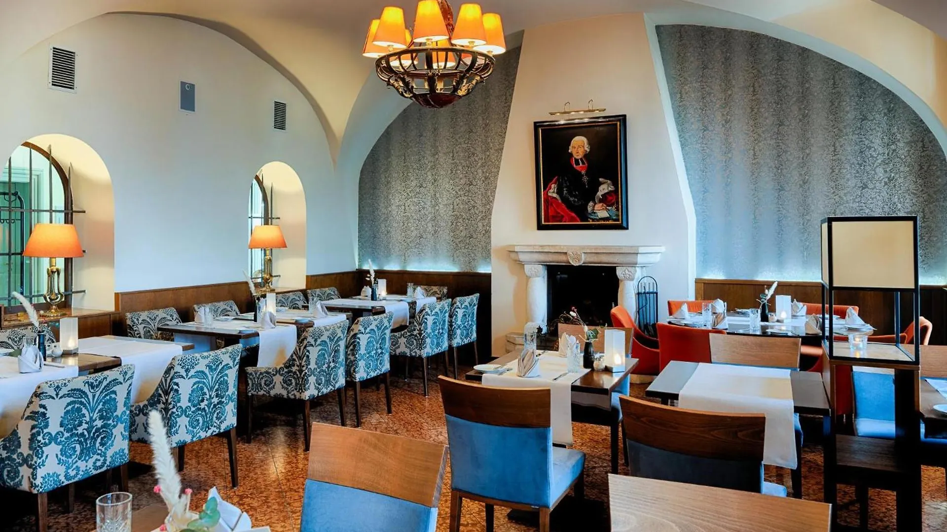 Welcome Hotel Residenzschloss Бамберг